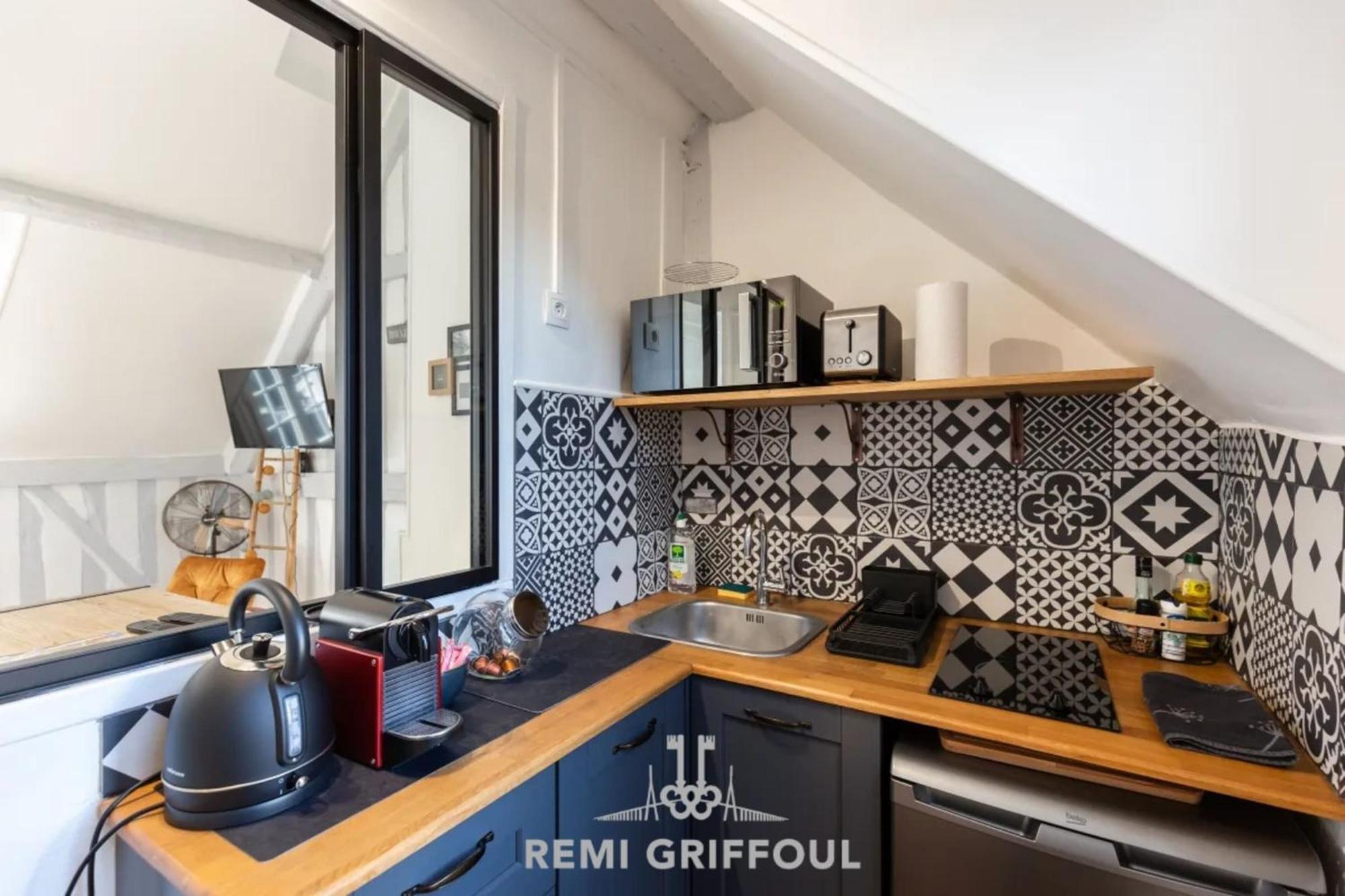 La Capucine Lovely Studio City Center Honfleur Exteriör bild