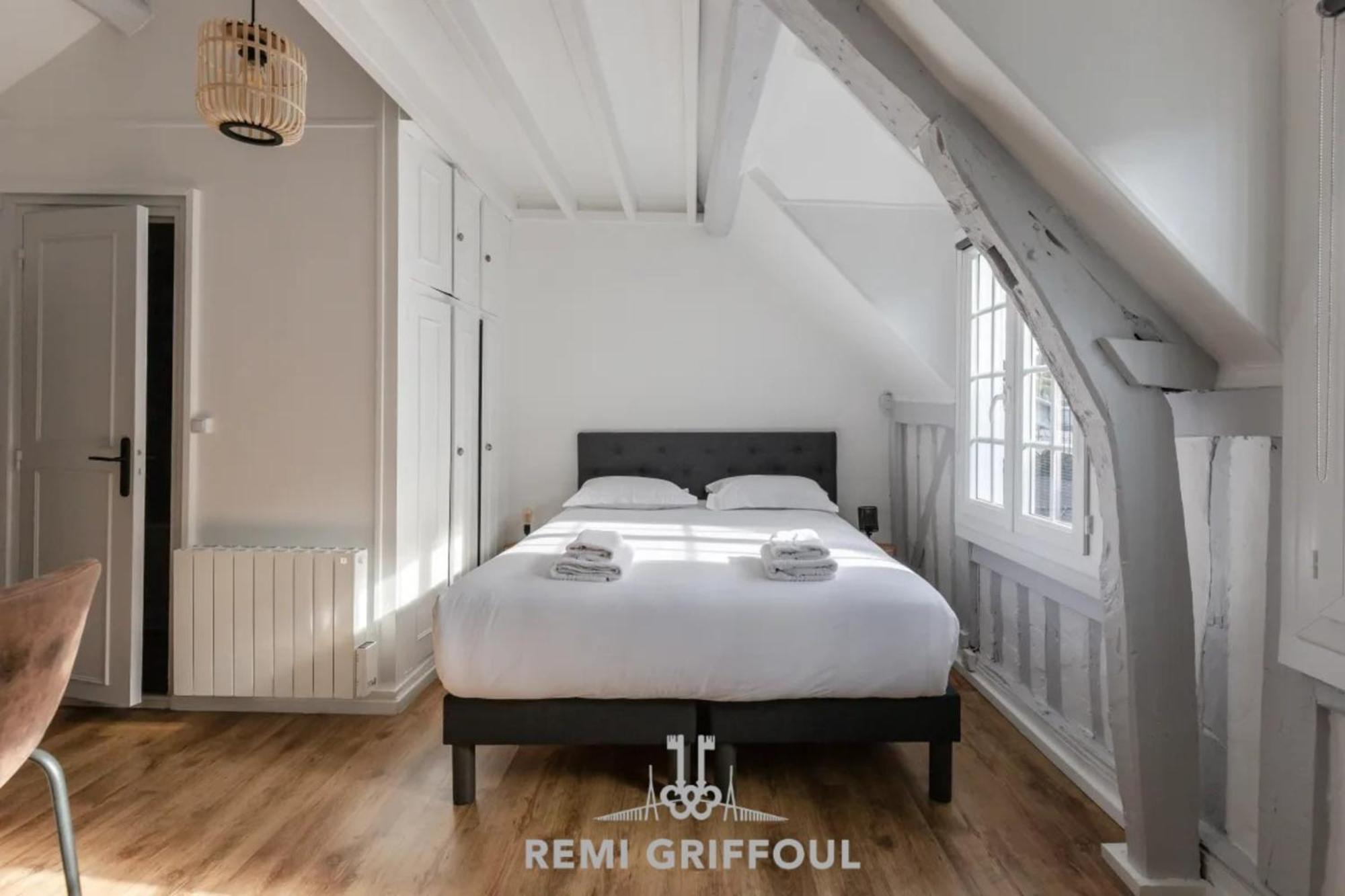 La Capucine Lovely Studio City Center Honfleur Exteriör bild